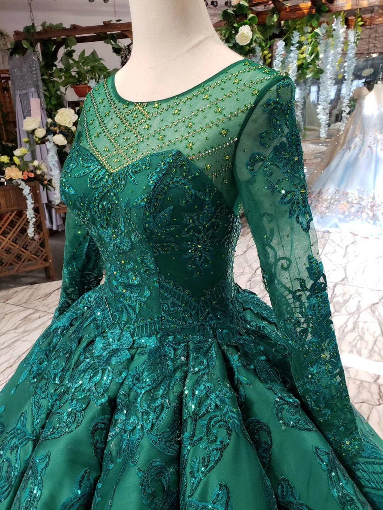 Princess Green Quinceanera Gown Beaded Appliques Long Sleeves Ball Gown